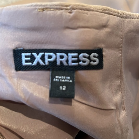 Express Skirt - Picture 8 of 8